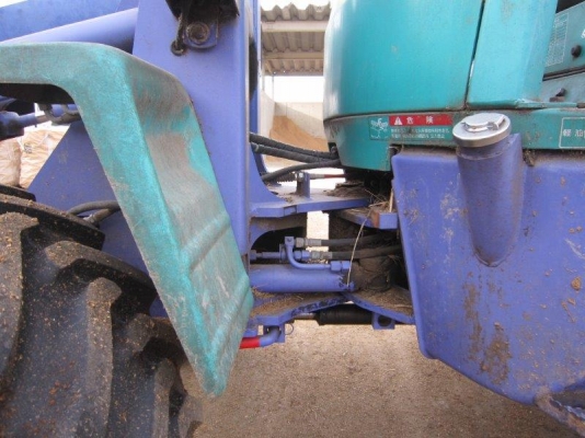 รถตัก WA40-3E  3695ชม. ปี1999  สภาพสวย หากรอของได้ 30-45 วัน ติดต่อมาได้เลยครับ