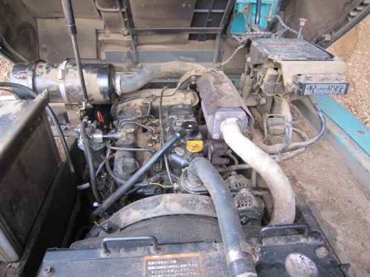 รถตัก WA40-3E  3695ชม. ปี1999  สภาพสวย หากรอของได้ 30-45 วัน ติดต่อมาได้เลยครับ