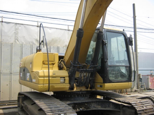 CAT 320D-BWZ01492-YR2007-5900 ชม ขายถูก นำเข้าตรงจากญี่ปุ่นครับ
