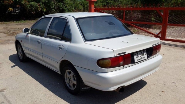 ขาย Mitsubishi lancer ecar สีขาวสวยๆ ราคา 39,000 บาท ++++++++++