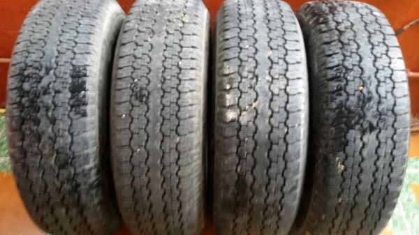 ขายยาง bridgestone 245/70/16 ปี11