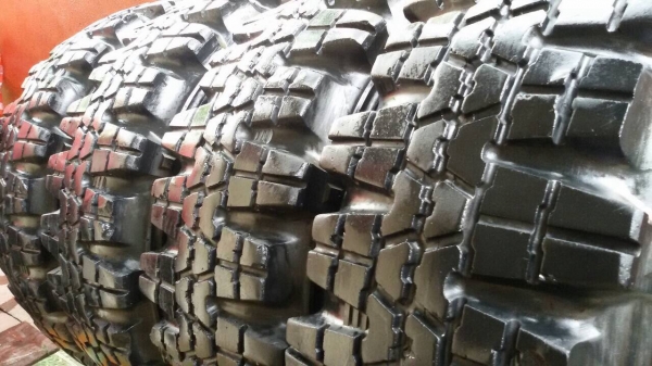 ขายยาง simex A คู่ 34 สภาพเยี่ยม