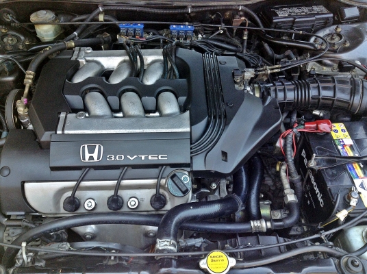 Honda Accord G6 เครื่อง V6 สูบ 3000 cc. Honda Accord G6 เครื่อง V6 สูบ 3000 cc.