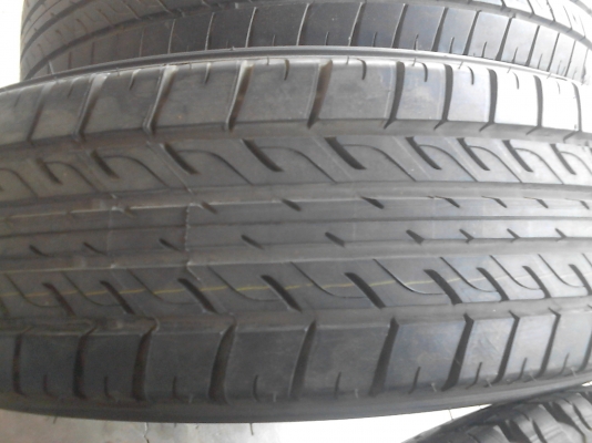 205/70 R15 MICHELIN  Vanpic พร้อมกะทะ 5 รู VIGO  tel. 0814273941