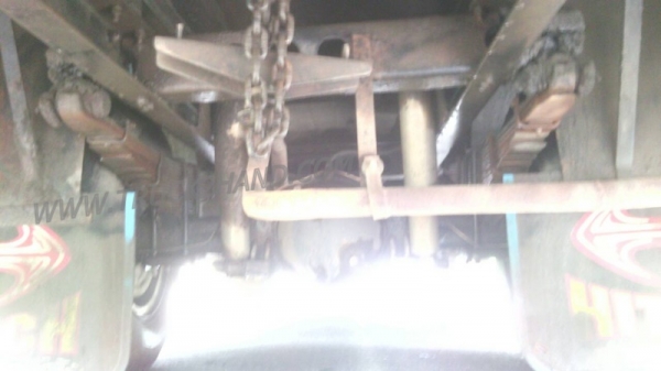 รถมินิบัสเล็ก 24ที่นั่ง ความยาวตัวรถ6.50เมตร ภายใน/พัดลม/ทีวี ยาง750-16พร้อมใช้ แชชซีKS11สวยมาก วางเครื่องอิซุ110 4BE1 ระบบช่วงล่างดีมาก ระบบไฟพร้อม