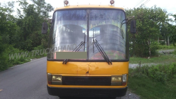 รถมินิบัสเล็ก 24ที่นั่ง ความยาวตัวรถ6.50เมตร ภายใน/พัดลม/ทีวี ยาง750-16พร้อมใช้ แชชซีKS11สวยมาก วางเครื่องอิซุ110 4BE1 ระบบช่วงล่างดีมาก ระบบไฟพร้อม