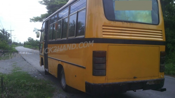 รถมินิบัสเล็ก 24ที่นั่ง ความยาวตัวรถ6.50เมตร ภายใน/พัดลม/ทีวี ยาง750-16พร้อมใช้ แชชซีKS11สวยมาก วางเครื่องอิซุ110 4BE1 ระบบช่วงล่างดีมาก ระบบไฟพร้อม