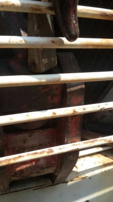 เครน UNIC 100V Turbo