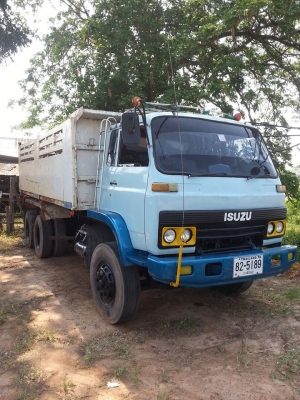 ขายรถดั๊มISUZU 10 ล้อ 2 เพลาJUMBO EM100 220แรง ทะเบียนภาษีครบ