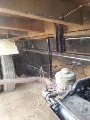 ขายรถดั๊มISUZU 10 ล้อ 2 เพลาJUMBO EM100 220แรง ทะเบียนภาษีครบ