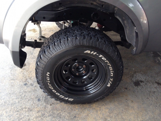 ขายล้อพร้อมยาง โช๊ค กันโคลง ตัวยกหน้า