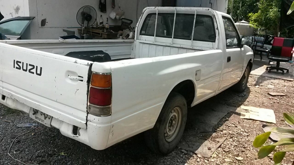 ขายมังกรทองปี93 90hp มีพวงมาลัยพาวเวอร์ แอร์เย็นหนาวเลย คัสชีไม่ผุไม่พ่นสีเครื่องเกียร์ดี ช่วงล่างใช้ได้ ทรงดีขี่ดี เหมาะเข้าสวนไร่นาลุยๆ เนตๆ79000บาทภาษีไม่ขาด 0896069238 เอ็ม