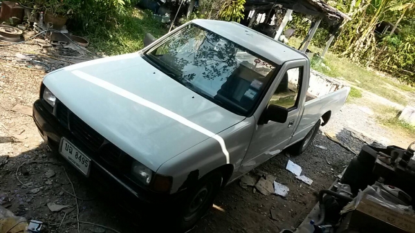 ขายมังกรทองปี93  90hp มีพวงมาลัยพาวเวอร์ แอร์เย็นหนาวเลย คัสชีไม่ผุไม่พ่นสีเครื่องเกียร์ดี ช่วงล่างใช้ได้ ทรงดีขี่ดี เหมาะเข้าสวนไร่นาลุยๆ เนตๆ79000บาทภาษีไม่ขาด 0896069238 เอ็ม