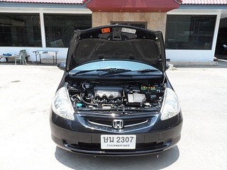HONDA JAZZ 1.5 AUTO ปี 2004 พร้อมติดแก๊ส LPG จัดไฟแนนซ์ง่าย ไม่ต้องมีคนค้ำ T.086-527-9533