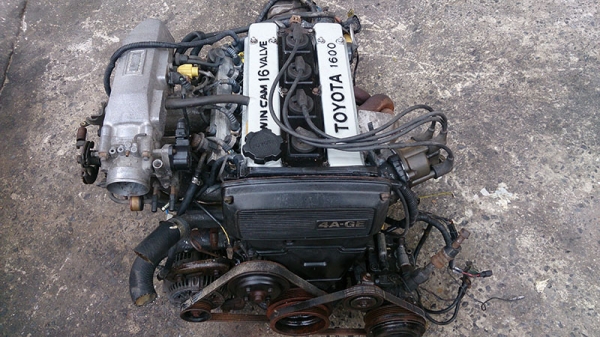 ขายเครื่องยนต์เบนซินหัวฉีดขับหลัง 1600cc