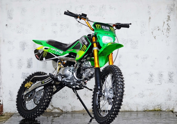 วิบาก 125 CC ลดราคา พิเศษ จาก 29999 เหลือ 19500ลอง แวะ เข้ามา รับ ชม ได้แล้ว ที่ ติดต่อ กดLIKE ได้ที่ FACEBOOK L&amp;P MONKEY SHOP