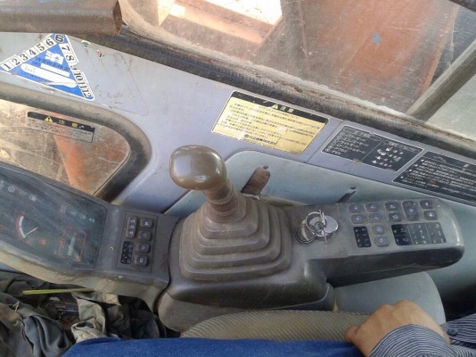 HITACHI EX 120-2 รถบอดี้สวยสภาพดีพร้อมทำงานได้เลยครับ เครื่องยนต์เดิมๆปั๊มเดิมแรงดีทำงานได้เร็วไม่โหลด ภายในเก๋งสะอาดดี แอร์ครบ ไฟฟ้าตัดมอเตอร์คันเร่ง หน้าจอครบ กระจกหลังไม่มีนะครับขายตามสภาพ ช่วงล่างเอวแน่น เหลมสวย โรลเลอร์โซ่ใบแทรกสภาพดีประมาณ 60\% พร้อม HITACHI EX 120-2 รถบอดี้สวยสภาพดีพร้อมทำงานได้เลยครับ เครื่องยนต์เดิมๆปั๊มเดิมแรงดีทำงานได้เร็วไม่โหลด ภายในเก๋งสะอาดดี แอร์ครบ ไฟฟ้าตัดมอเตอร์คันเร่ง หน้าจอครบ กระจกหลังไม่มีนะครับขายตามสภาพ ช่วงล่างเอวแน่น เหลมสวย โรลเลอร์โซ่ใบแทรกสภาพดีประมาณ 60\% พร้อม