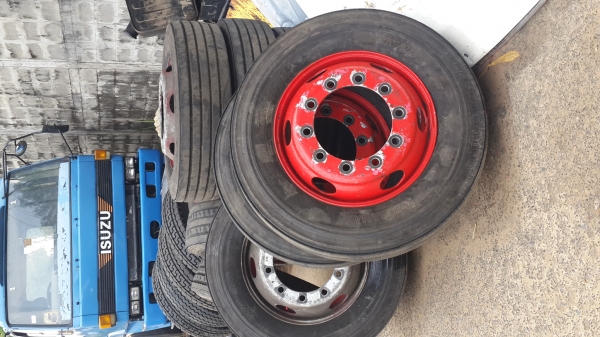 ยางงามๆ