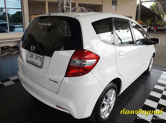 HONDA JAZZ 1.5V i-VTEC ปี 2012