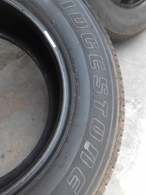 265/65R17 BRIDGESTONE DUELER H/T  684 II  ยางอะไหล่ ปี 13 มี 1 เส้น tel.081-427-3941