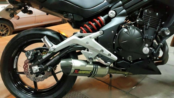 ER 6n ปี 2013 รถสวยมากวิ่งน้อยด้วยคับ เจ้าของรักรถมาก ER 6n ปี 2013 รถสวยมากวิ่งน้อยด้วยคับ เจ้าของรักรถมาก