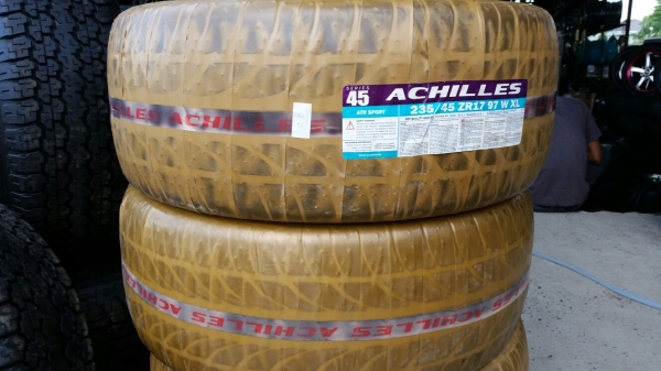 ยางใหม่ 235 45 17 อคิลิช