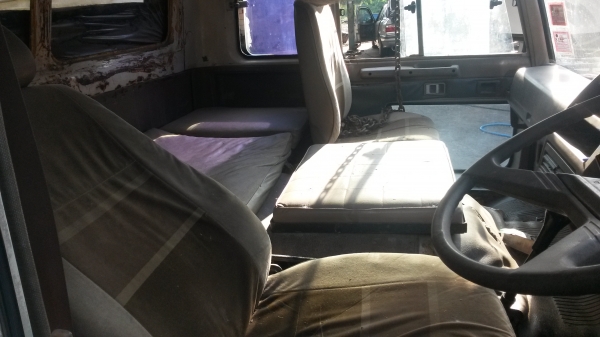 ขายหัวรถฮีโน่10ล้อใหญ่ อุปกรณ์ครบ มีกระปุกเพาเวอร์ด้วย ขาย 46000 บาท