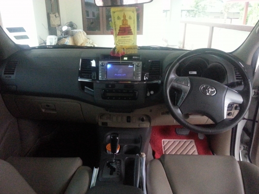 ขายด่วน Toyota Fortuner 2.7v.2012แท้ๆ