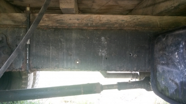 ขาย6ล้อติดเครน4ตัน 3ปลอก 2ชัก กระบะ5เมตร เครื่อง6BD1 เครื่องดีแซสซีสวย ขายแบบไม่มีทะเบียน 370000 บาท