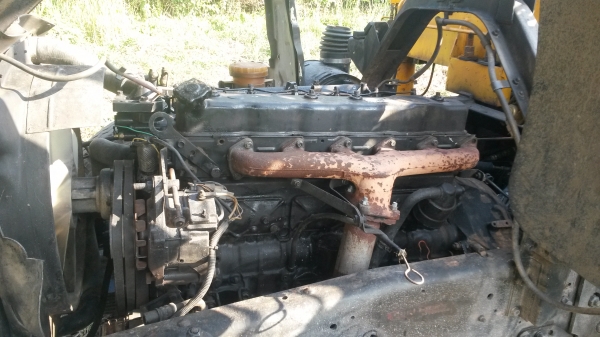 ขาย6ล้อติดเครน4ตัน 3ปลอก 2ชัก กระบะ5เมตร เครื่อง6BD1 เครื่องดีแซสซีสวย ขายแบบไม่มีทะเบียน 370000 บาท