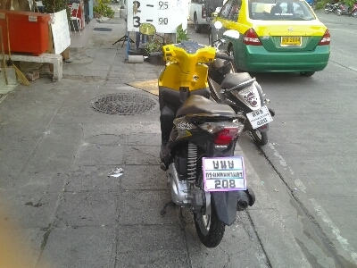 HONDAคลิกiปี52