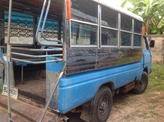 ขายรถ 4 ล้อ เครื่อง 90 แรง. เครื่องดี  ครัชซีสวยไม่มีผุ