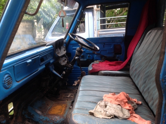 ขายรถ 4 ล้อ เครื่อง 90 แรง. เครื่องดี  ครัชซีสวยไม่มีผุ