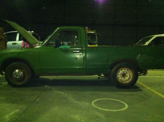 ดัสสันช้างเหยีบสี่ขอ ดัสสันช้างเหยีบสี่ขอ