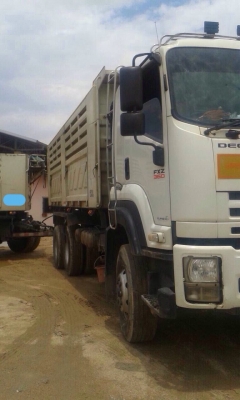 ขายด่วน !!!รถบรรทุก 10 ล้อ Isuzu ปี 2552 ดั๊มสามมิตร + ลำโพง 360 แรงม้า ขาย 2,200,000 บาท (ธวัชชัย 086-1173074) ขายด่วน !!!รถบรรทุก 10 ล้อ Isuzu ปี 2552 ดั๊มสามมิตร + ลำโพง 360 แรงม้า ขาย 2,200,000 บาท (ธวัชชัย 086-1173074)