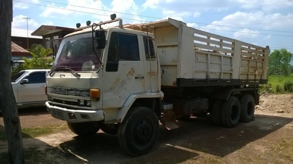 ขายแล้วครับ ROCKY 210F ออกห้างมือเดียว เดิมบางไม่เคยทำสี เกียร์ Easton เครื่องแน่น คัสซีสวยตลอดเส้น ทะเบียนพร้อมโอน ขายแล้วครับ ROCKY 210F ออกห้างมือเดียว เดิมบางไม่เคยทำสี เกียร์ Easton เครื่องแน่น คัสซีสวยตลอดเส้น ทะเบียนพร้อมโอน