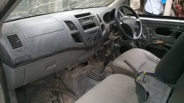 ขายกระบะตอนเดียว HILUX VIGO 2.5 ปี 50 เครื่องดี สภาพต้องเอาไปเก็บอีกหน่อย ทะเบียนครบพร้อมโอน ราคาต่อรองได้ครับ ขายกระบะตอนเดียว HILUX VIGO 2.5 ปี 50 เครื่องดี สภาพต้องเอาไปเก็บอีกหน่อย ทะเบียนครบพร้อมโอน ราคาต่อรองได้ครับ