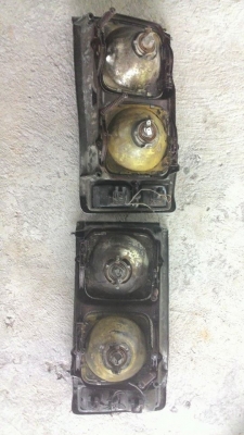 ชุดไฟหน้า fiat 125