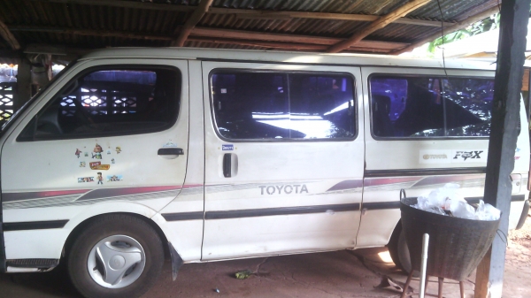 ขายรถตู้