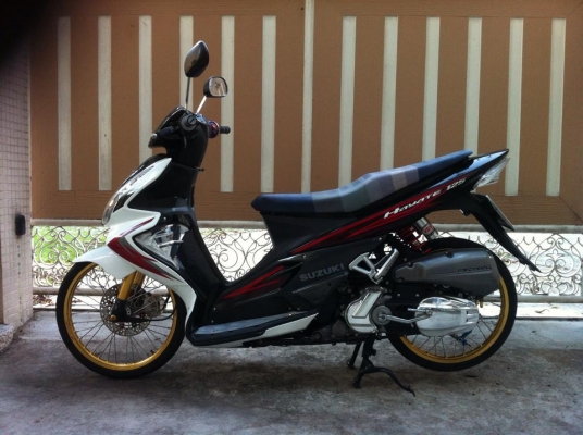 ขออนุญาติขาย SUZUKI HAYATE 125 CC โช๊ค YSS ตัว TOP แต่งสวยมากครับ ขออนุญาติขาย SUZUKI HAYATE 125 CC โช๊ค YSS ตัว TOP แต่งสวยมากครับ