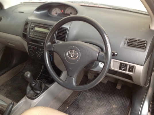 TOYOTA VIOS ปี 2005 1.5 รุ่นE ABS-AIRBAG ฟรีดาวน์