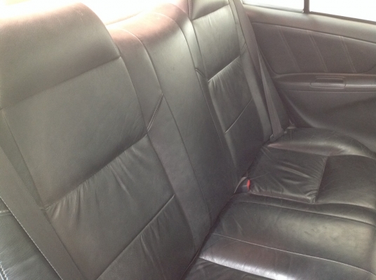 TOYOTA VIOS ปี 2005 1.5 รุ่นE ABS-AIRBAG ฟรีดาวน์