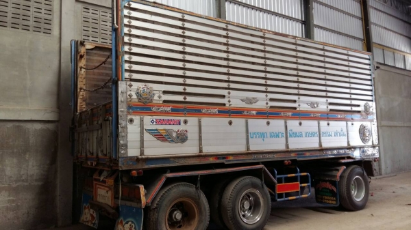 ขายรถพ่วง 22 ล้อ แม่ดั้ม-ลูกไม่ ดั้ม มี 2 พ่วง สวยๆ กระบะเนียมคอกเกษตร ISUZU 270 ยูโรทู รถสวย ราคา.2150000 สนใจรีบจองด่วน