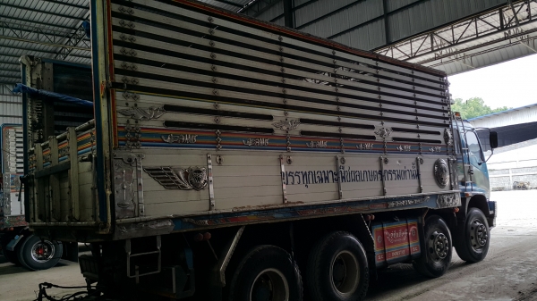 ขายรถพ่วง 22 ล้อ แม่ดั้ม-ลูกไม่ ดั้ม มี 2 พ่วง สวยๆ กระบะเนียมคอกเกษตร ISUZU 270 ยูโรทู รถสวย ราคา.2150000 สนใจรีบจองด่วน