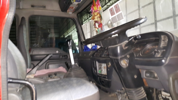 ขายรถพ่วง 22 ล้อ แม่ดั้ม-ลูกไม่ ดั้ม มี 2 พ่วง สวยๆ กระบะเนียมคอกเกษตร ISUZU 270 ยูโรทู รถสวย ราคา.2150000 สนใจรีบจองด่วน