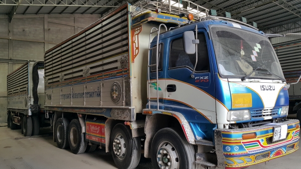 ขายรถพ่วง 22 ล้อ แม่ดั้ม-ลูกไม่ ดั้ม มี 2 พ่วง สวยๆ กระบะเนียมคอกเกษตร ISUZU 270 ยูโรทู รถสวย ราคา.2150000 สนใจรีบจองด่วน
