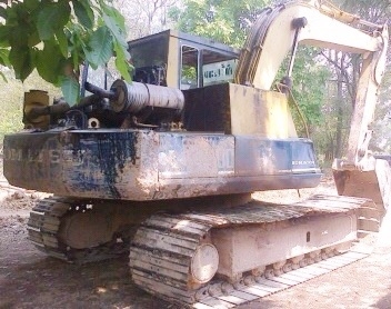 KOMATSU PC 100-3 รถบอดี้สวยเดิมพร้อมทำงานได้เลยครับ เครื่องยนต์เดิมๆปั๊มเดิมแรงดีทำงานได้เร็ว ภายในเก๋งสะอาดดี คอนโทรลยาว ภายนอกบูมอาร์มสวยเดิม ช่วงล่างเอวแน่นดี เฟลมสวยไม่มีปะ โรลเลอร์โซ่บูทใบแทรกสภาพดีประมาณ 60\% เอกสารสัญญาซื้อขาย ราคาต่อรองได้ครับ KOMATSU PC 100-3 รถบอดี้สวยเดิมพร้อมทำงานได้เลยครับ เครื่องยนต์เดิมๆปั๊มเดิมแรงดีทำงานได้เร็ว ภายในเก๋งสะอาดดี คอนโทรลยาว ภายนอกบูมอาร์มสวยเดิม ช่วงล่างเอวแน่นดี เฟลมสวยไม่มีปะ โรลเลอร์โซ่บูทใบแทรกสภาพดีประมาณ 60\% เอกสารสัญญาซื้อขาย ราคาต่อรองได้ครับ