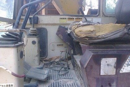 KOMATSU PC 100-3 รถบอดี้สวยเดิมพร้อมทำงานได้เลยครับ เครื่องยนต์เดิมๆปั๊มเดิมแรงดีทำงานได้เร็ว ภายในเก๋งสะอาดดี คอนโทรลยาว ภายนอกบูมอาร์มสวยเดิม ช่วงล่างเอวแน่นดี เฟลมสวยไม่มีปะ โรลเลอร์โซ่บูทใบแทรกสภาพดีประมาณ 60\% เอกสารสัญญาซื้อขาย ราคาต่อรองได้ครับ KOMATSU PC 100-3 รถบอดี้สวยเดิมพร้อมทำงานได้เลยครับ เครื่องยนต์เดิมๆปั๊มเดิมแรงดีทำงานได้เร็ว ภายในเก๋งสะอาดดี คอนโทรลยาว ภายนอกบูมอาร์มสวยเดิม ช่วงล่างเอวแน่นดี เฟลมสวยไม่มีปะ โรลเลอร์โซ่บูทใบแทรกสภาพดีประมาณ 60\% เอกสารสัญญาซื้อขาย ราคาต่อรองได้ครับ