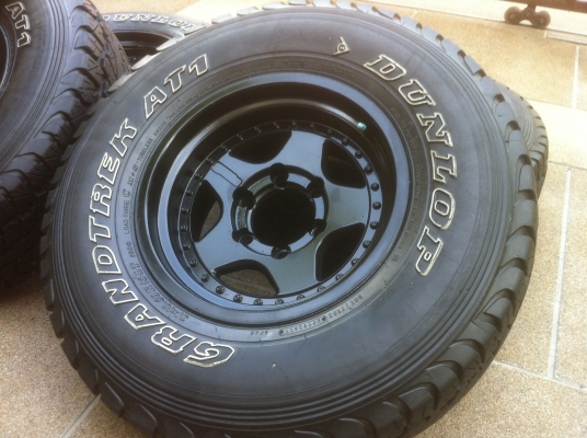 ล้อApache15 พร้อมยางDunlop31 ดอกเต็มๆ