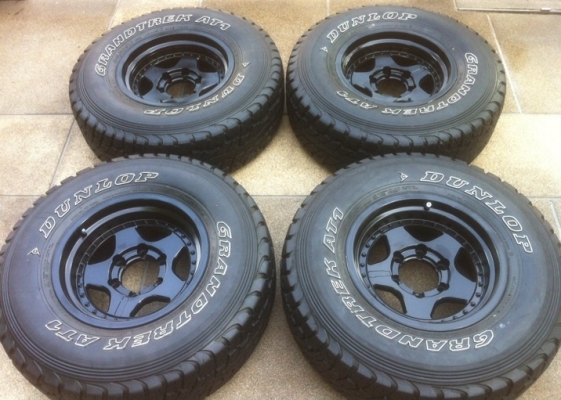 ล้อApache15 พร้อมยางDunlop31 ดอกเต็มๆ